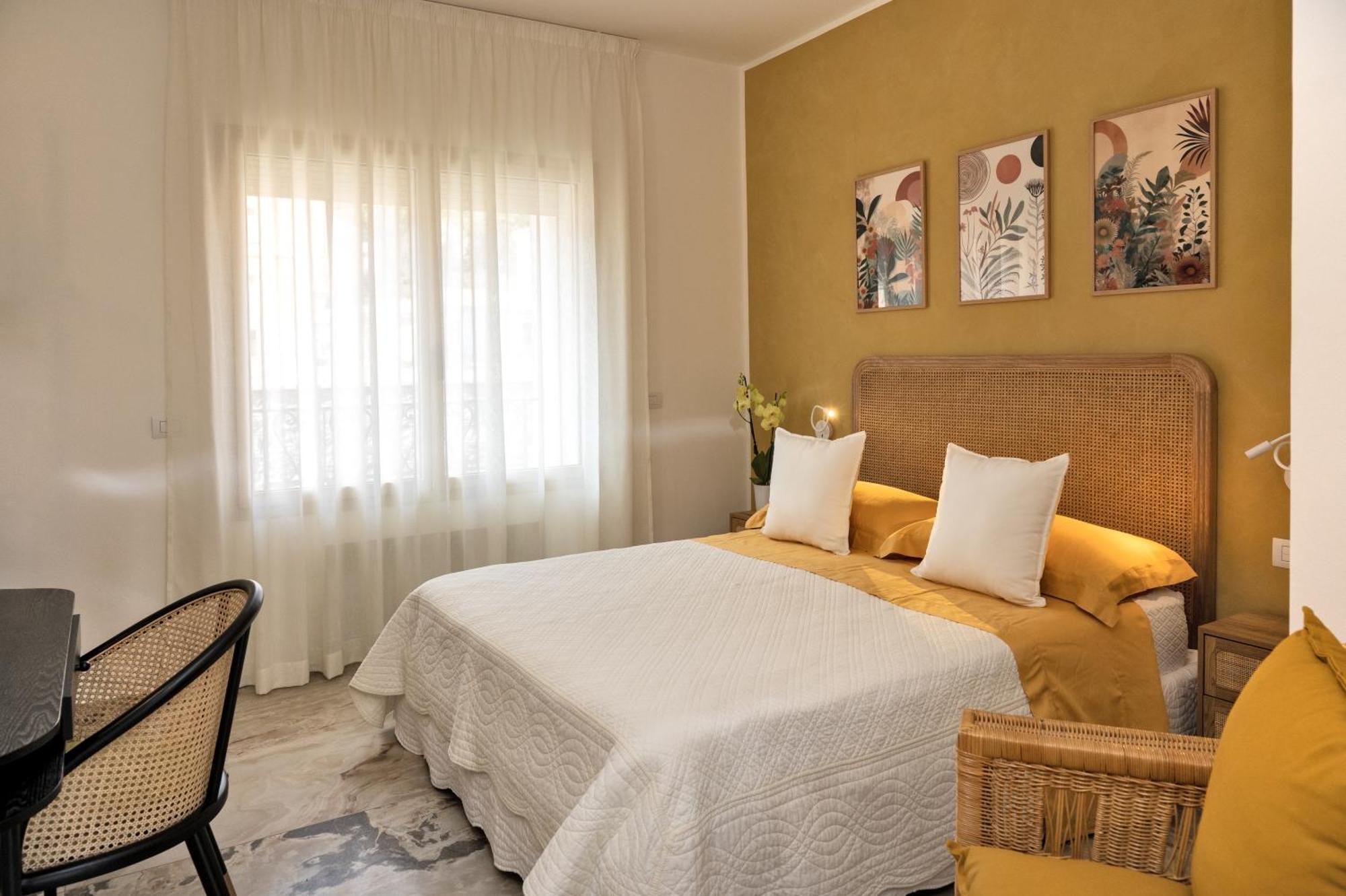 Rotareddu B&B Luogosanto Exteriör bild